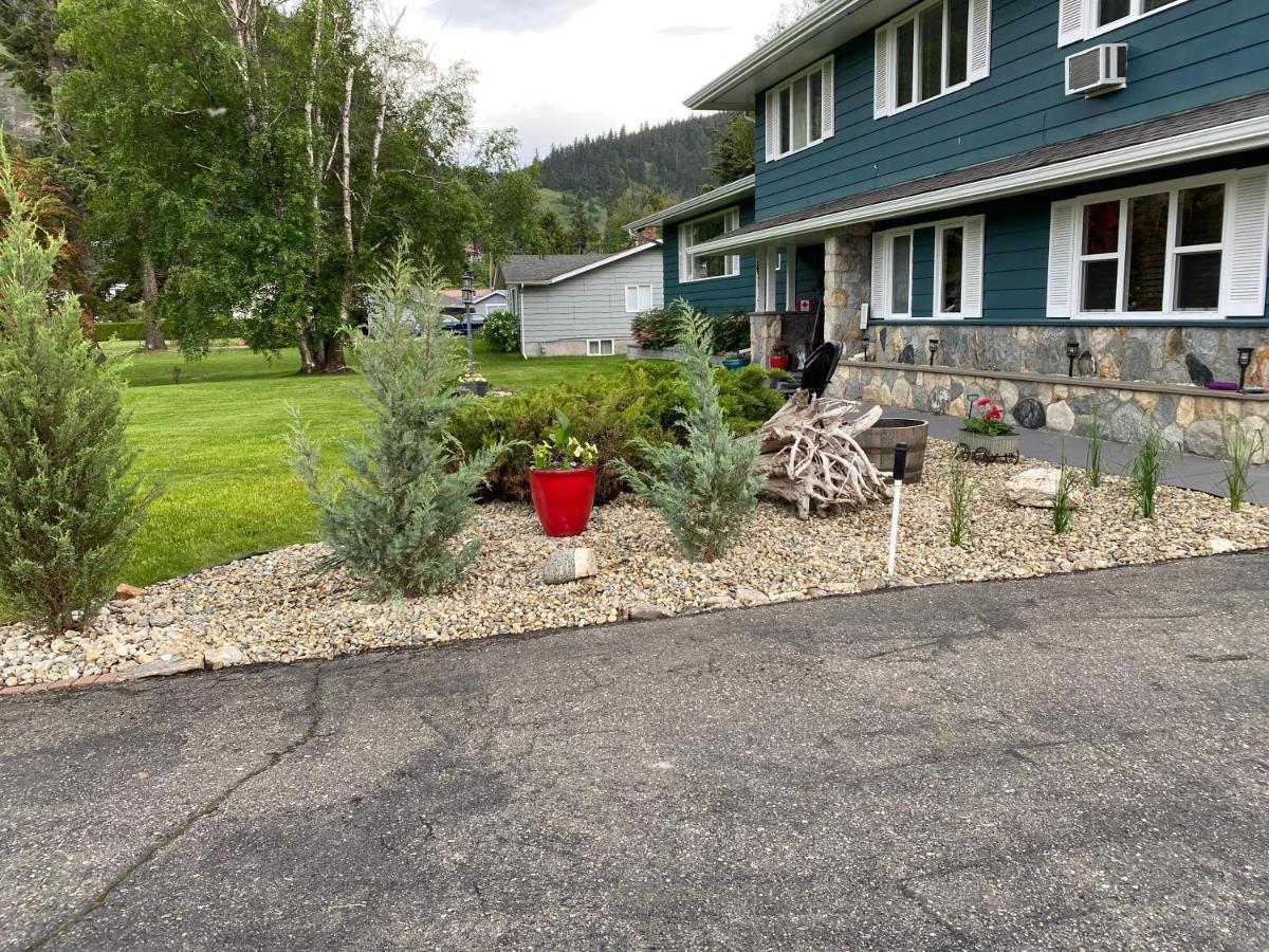 Sunny Shuswap B&B Chase Exterior photo