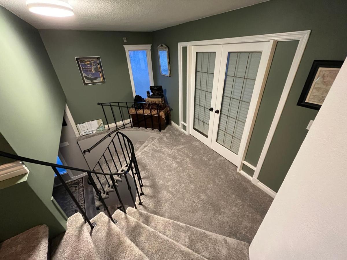 Sunny Shuswap B&B Chase Exterior photo